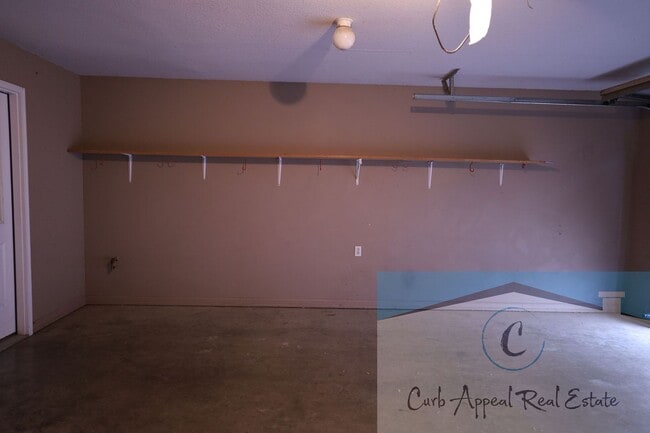 Building Photo - 3704 Keely Dr