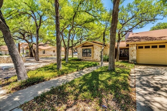 Building Photo - 8518 Fathom Cir