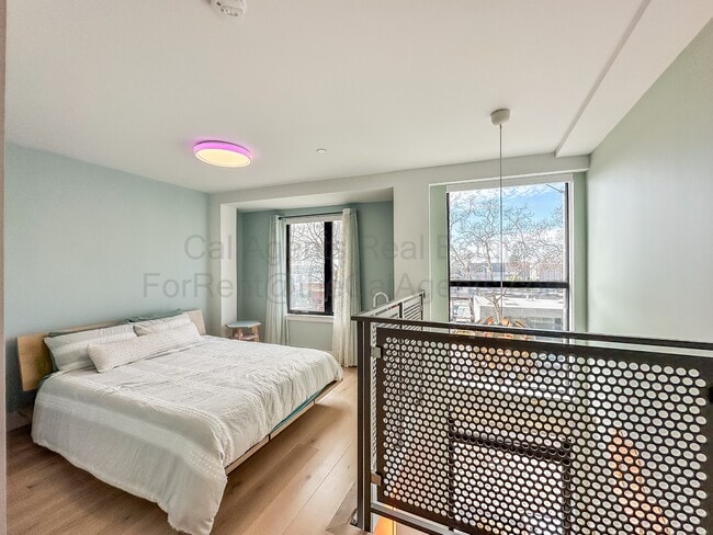 Building Photo - 2747 San Pablo Ave