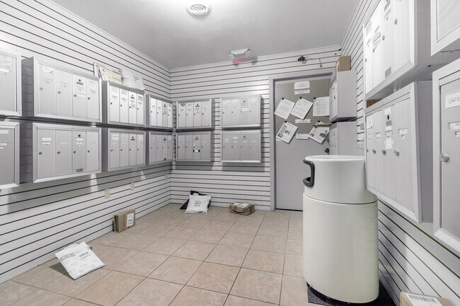 Mail room - 515 Donofrio Dr