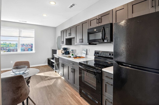 Building Photo - 229 S Grant St