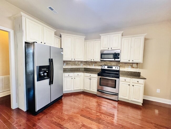 Building Photo - 630 Summer Cove Cir NW