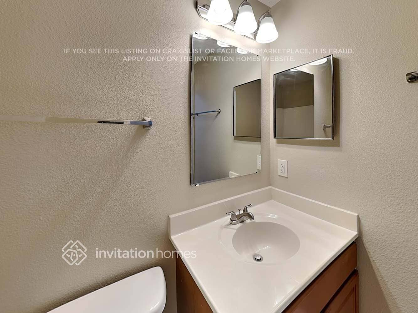 Building Photo - 527 Stonewall Ave