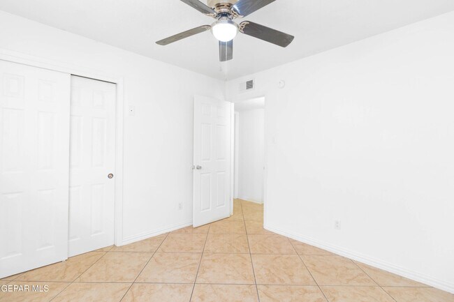 Building Photo - 9924 Minuteman St