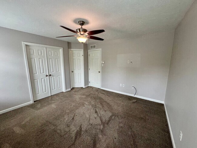 Building Photo - 307 Marshall Heights Dr