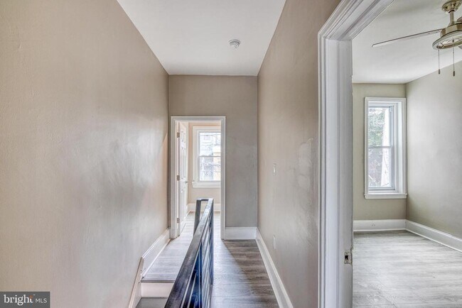 Building Photo - 4834 Olive St