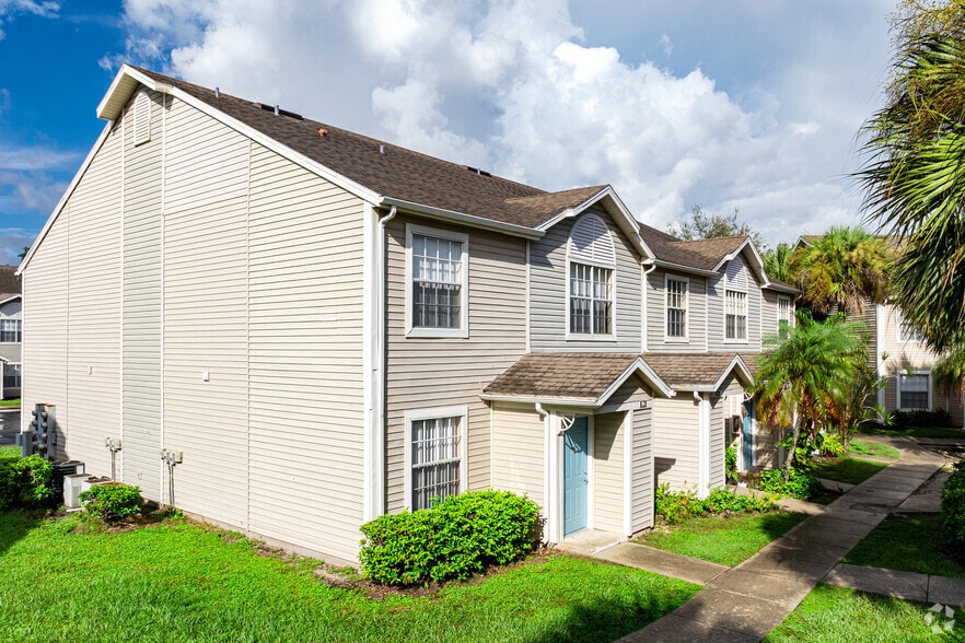 11086 Windsong Cir - Windsong Club