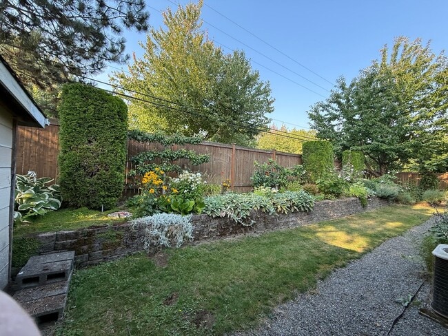 Building Photo - 15419 Mulberry Dr SE
