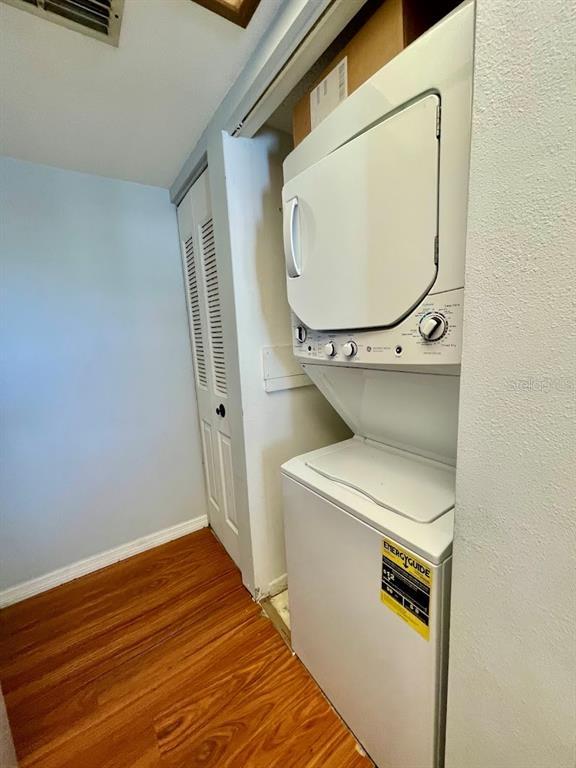 Building Photo - 2579 Countryside Blvd