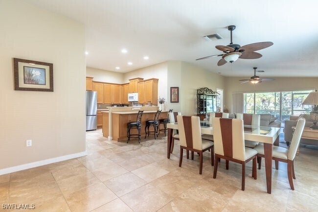 Building Photo - 8623 Erice Ct