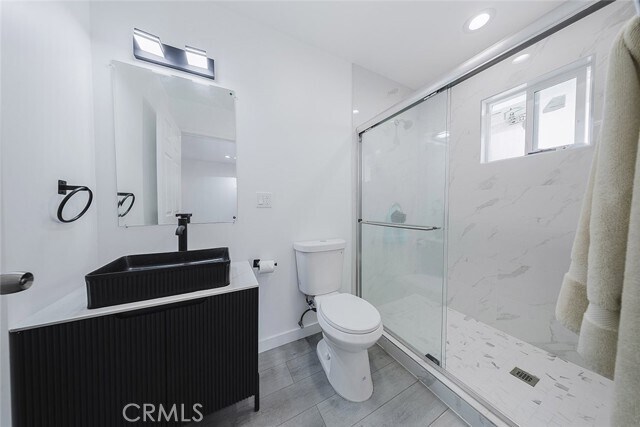 Building Photo - 10503 Cantara St