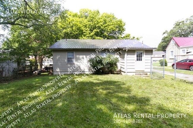 Building Photo - 102 Viola Ave