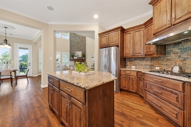Building Photo - 28423 Tall Juniper Hill Dr