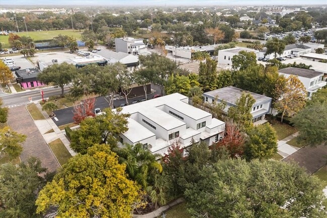 Building Photo - 1049 N Kentucky Ave