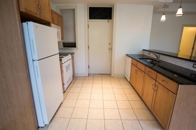 Floorplan - 5301-5307 S. Maryland Avenue