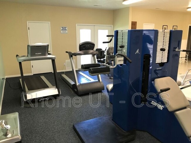 Building Photo - 4633 S Quail Vis Cv