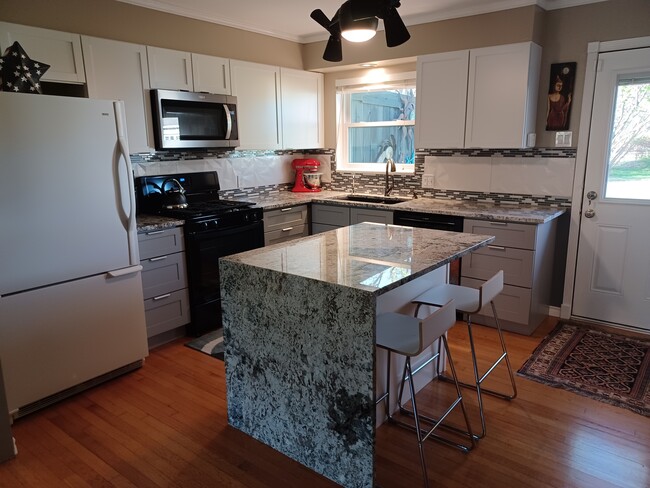 Kitchen with Granite - 9528 Ash Creek Dr