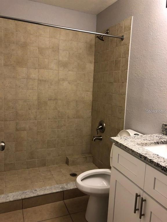 Building Photo - 355 Weathersfield Ave