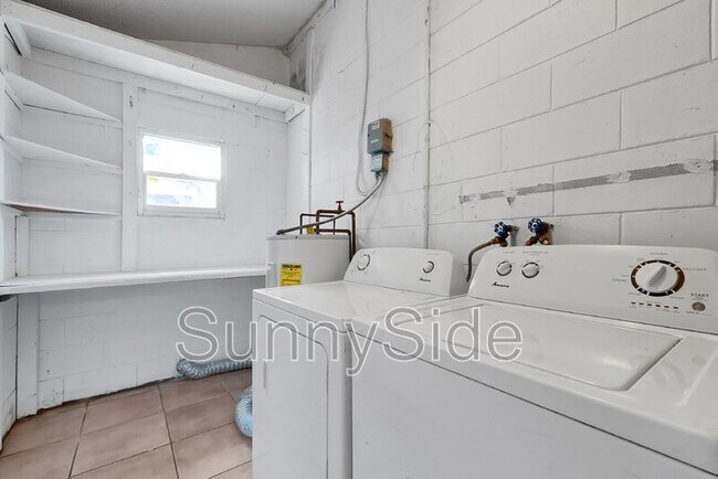 Building Photo - 8102 Turkey Dr
