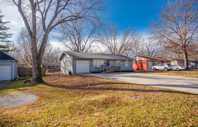 Building Photo - 4605 E Red Bridge Rd