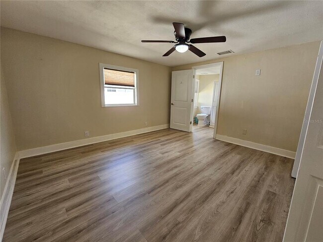 Building Photo - 2436 Arapaho St