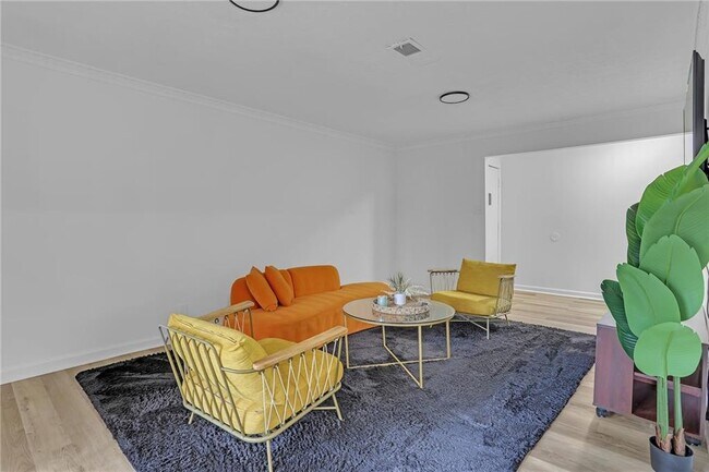 Building Photo - 2394 Lawrenceville Hwy