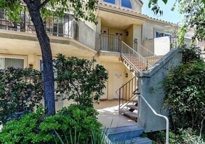 Building Photo - 24105 Del Monte Dr