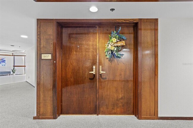 Building Photo - 1660 Gulf Blvd