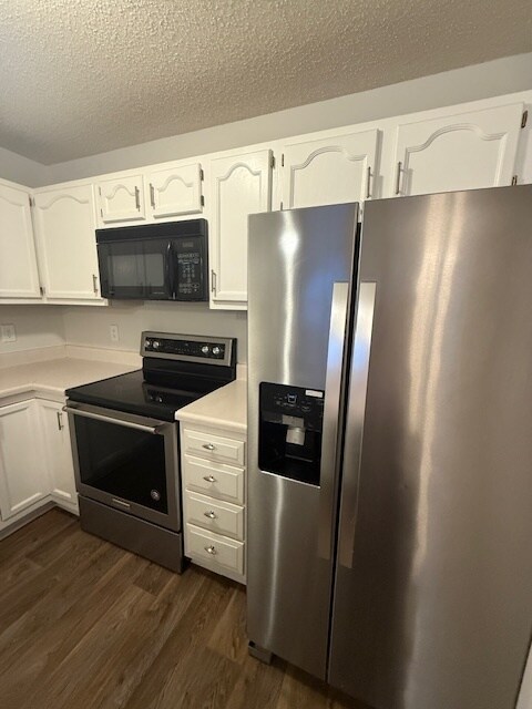 Building Photo - 5008 Lawndale Dr