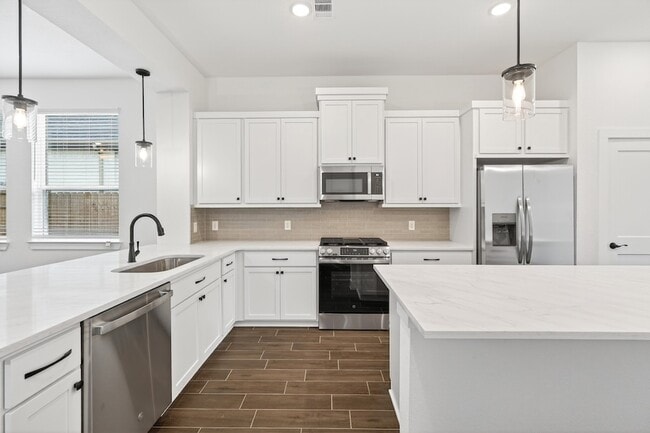 Building Photo - 295 Mallards Rim Dr