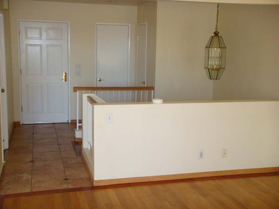 Building Photo - 15790 Midwood Dr