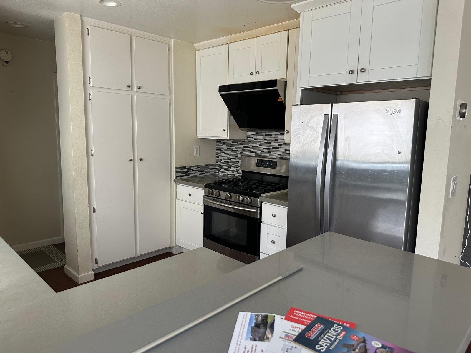 Building Photo - 2118 Alexander Way