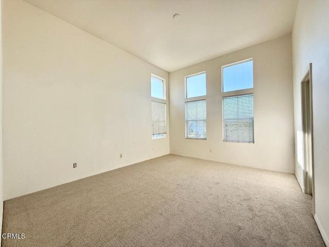 Building Photo - 533 E Port Hueneme Rd