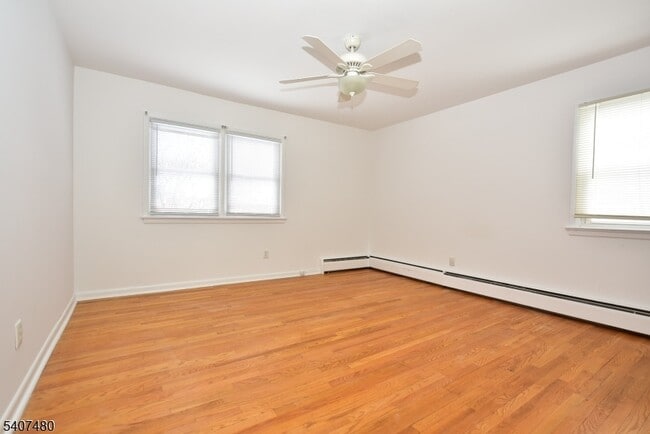 Building Photo - 49 Fayson Lakes Rd