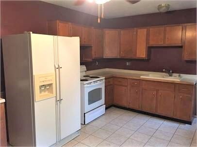 Building Photo - 906 Timothy Trl