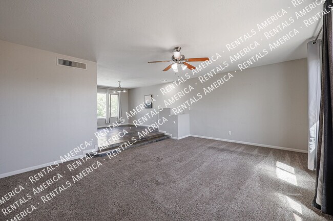 Building Photo - 8556 E Keim Dr