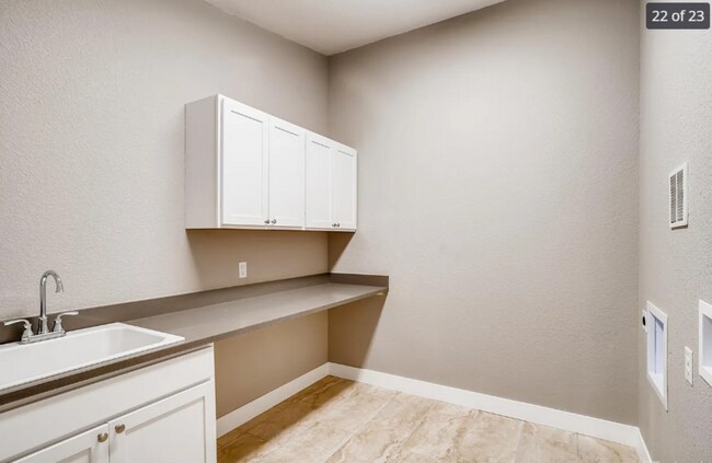 Building Photo - 8672 W 49th Pl