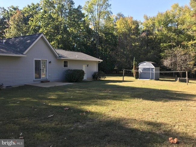 Building Photo - 14349 Hillcrest Dr