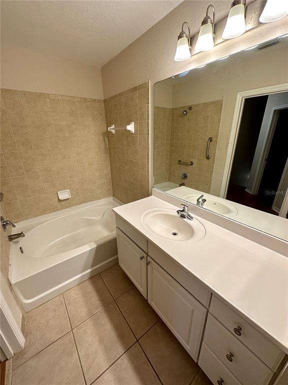 Building Photo - 5213 Beach Breeze Ct