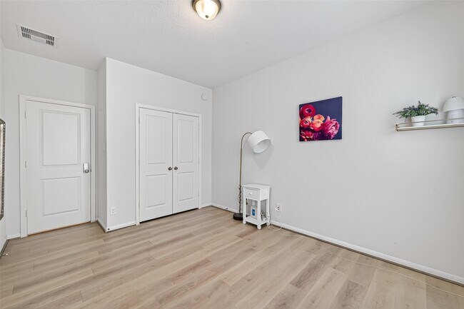 Building Photo - 21327 Bering Reach Dr