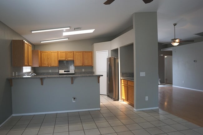 Building Photo - 51605 Avenida Ramirez