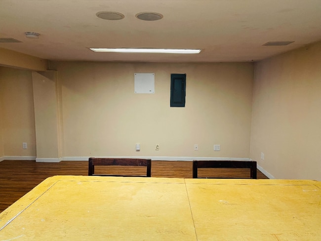 Building Photo - 4809 61st St NE