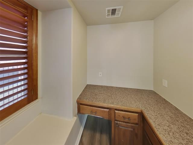 Building Photo - 10601 Waterview Pkwy