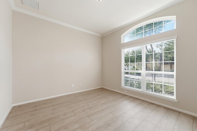 Building Photo - 11422 English Rose Trail