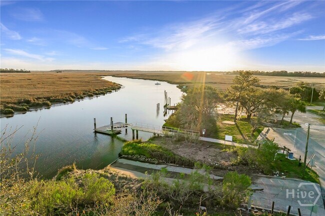 Building Photo - 12502 Apache Ave