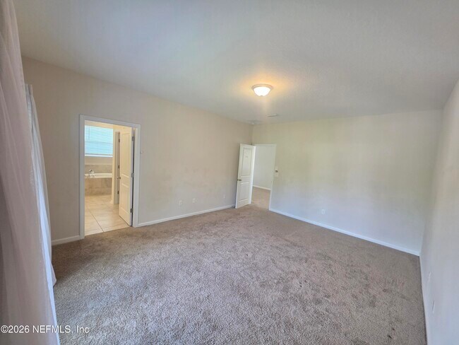 Building Photo - 2122 Hawkeye Pl