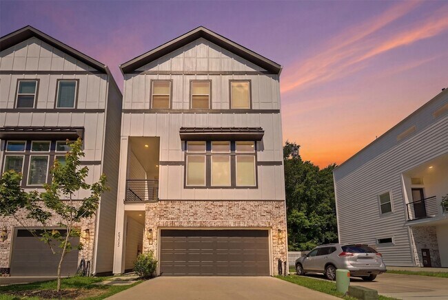 Building Photo - 5305 Donovan Gdns Ln