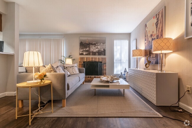 Interior Photo - Briar Village