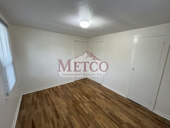 Building Photo - 22804