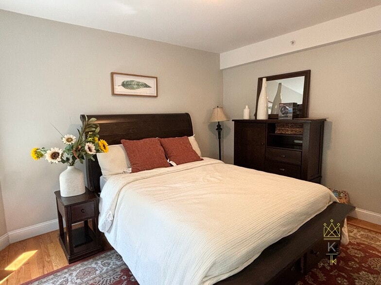 Building Photo - 214 Westville St